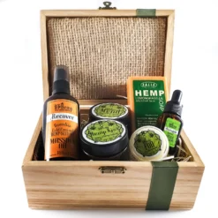 Gift Box Large -Skin Care Specialty Store Gift Box Med3 scaled