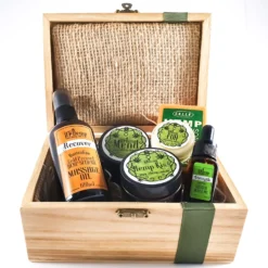 Gift Box Large -Skin Care Specialty Store Gift Box Med5 scaled