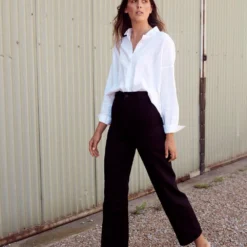 Hemp Shirt Women's Long Sleeve Stirling Shirt -Skin Care Specialty Store Grystphoto HempClothingAus Port 017